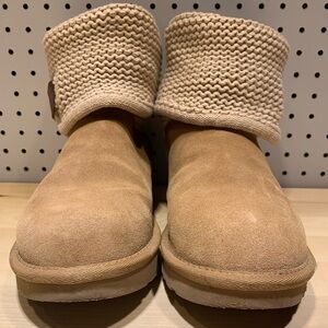 W Shaina Tan UGG Boots Suede Sweater Top Fold Down Size 9 Women's Tan